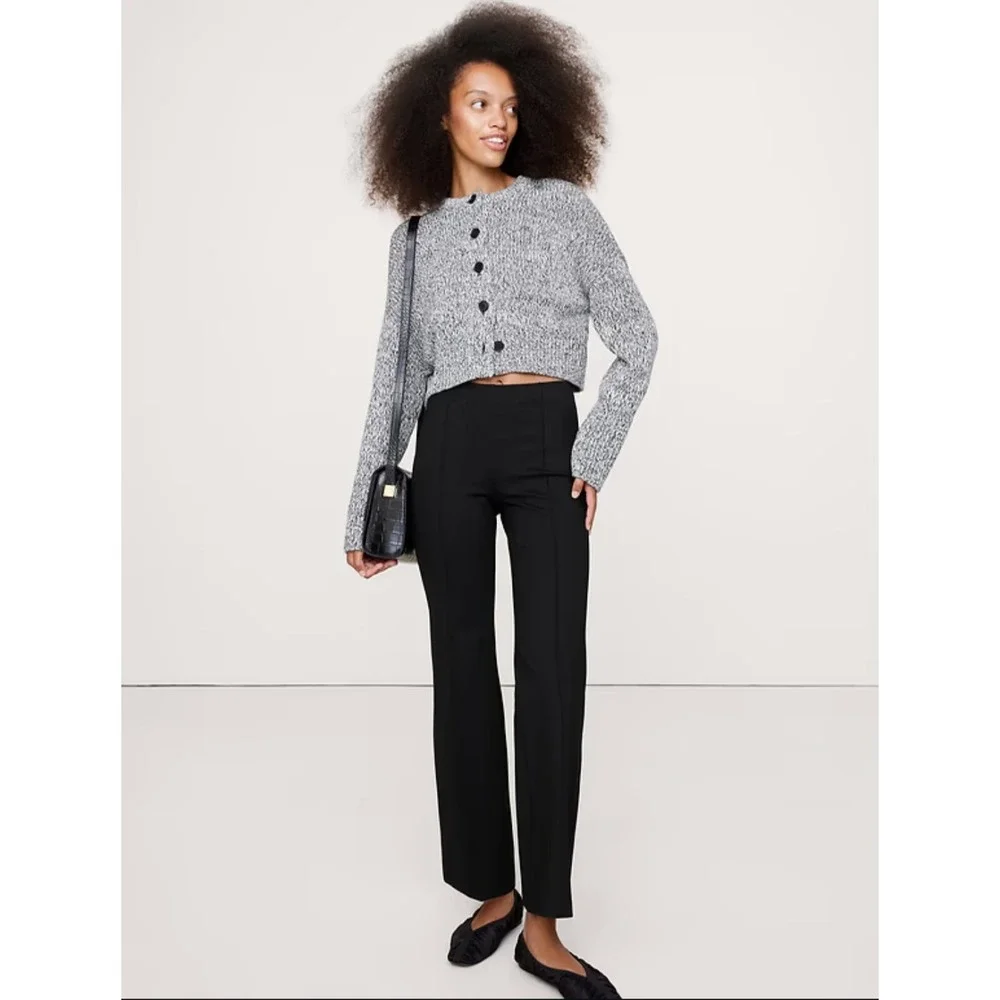 New Banana Republic Pants Large Crop Flare Everywhere Seamed Pull On Stretch‎